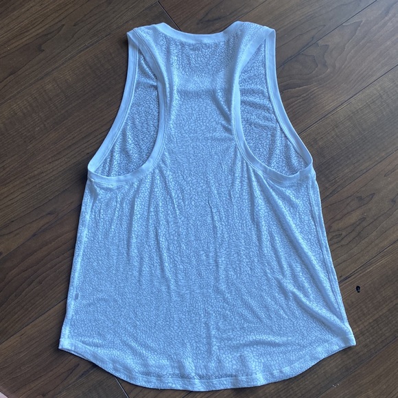 Lululemon All Yours Boyfriend Tank *Veil - Picture 3 of 5